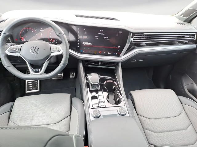Volkswagen Touareg IQ.Drive R-Line