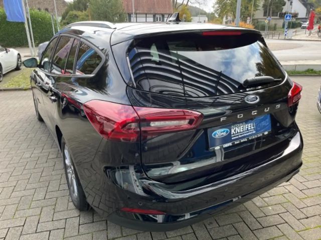 Ford Focus Titanium Wagon