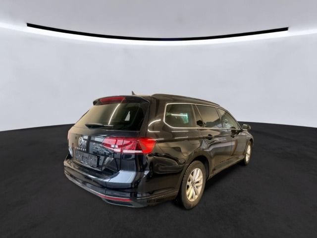 Volkswagen Passat 1.5 TSI Business DSG Variant