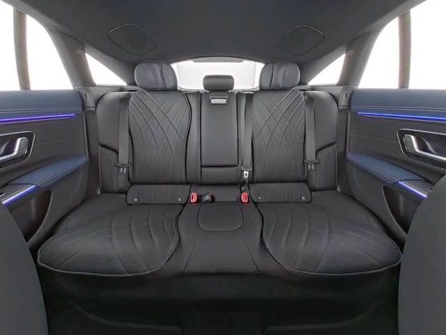 Mercedes-Benz EQS 450 AMG Line Sedan