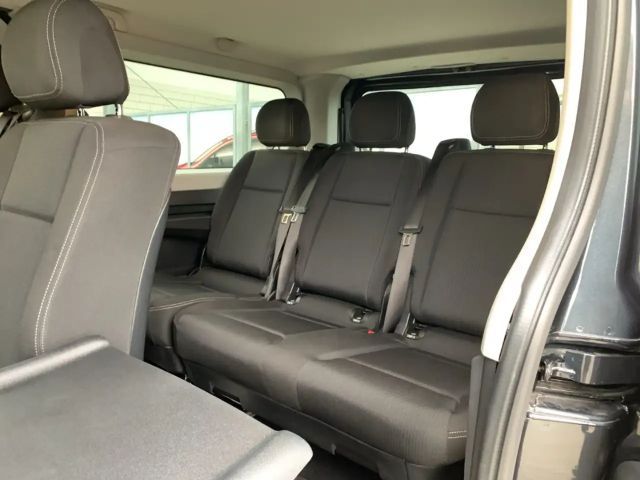 Renault Trafic Blue Grand Spaceclass