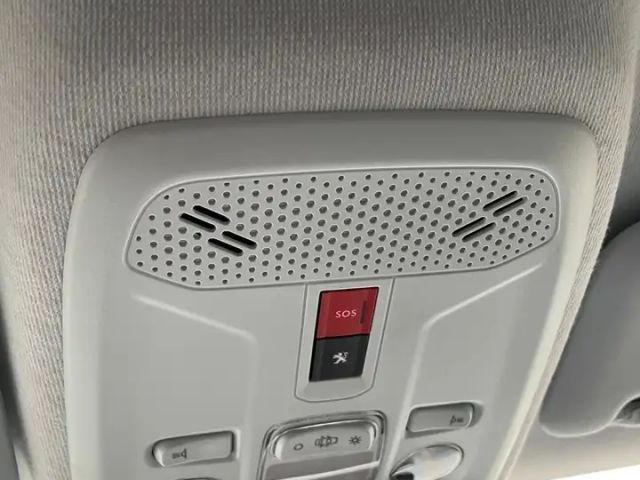 Peugeot 208 Allure Pack