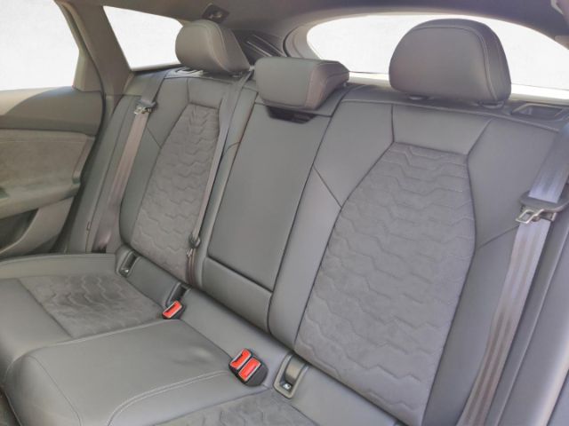 Audi A6 e-tron Avant Performance