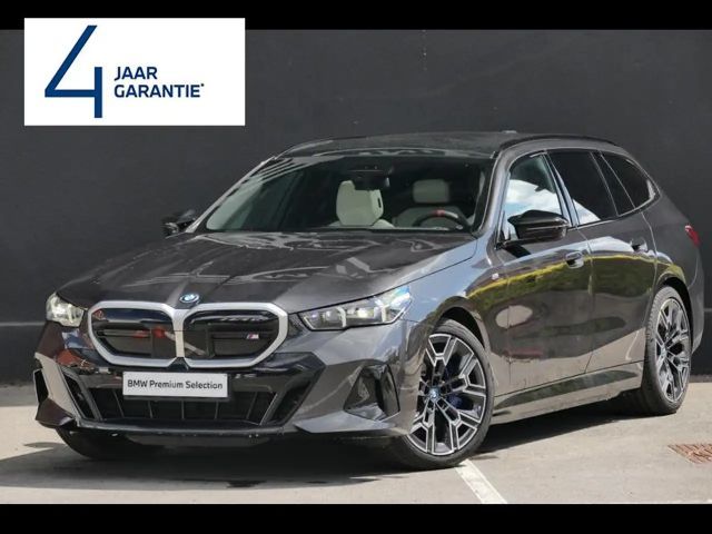 BMW i5 M60 Touring xDrive