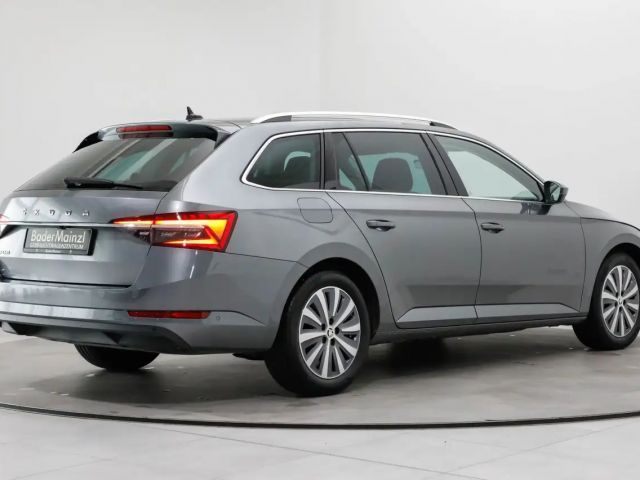 Skoda Superb 2.0 TDI Combi Style Style