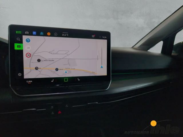 Volkswagen Golf DSG Golf VIII Style Variant