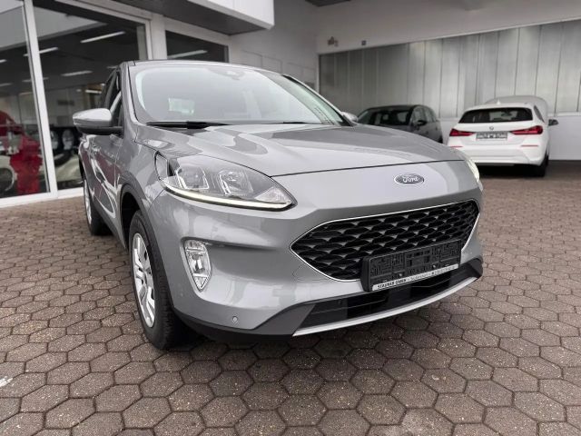 Ford Kuga Cool & Connect