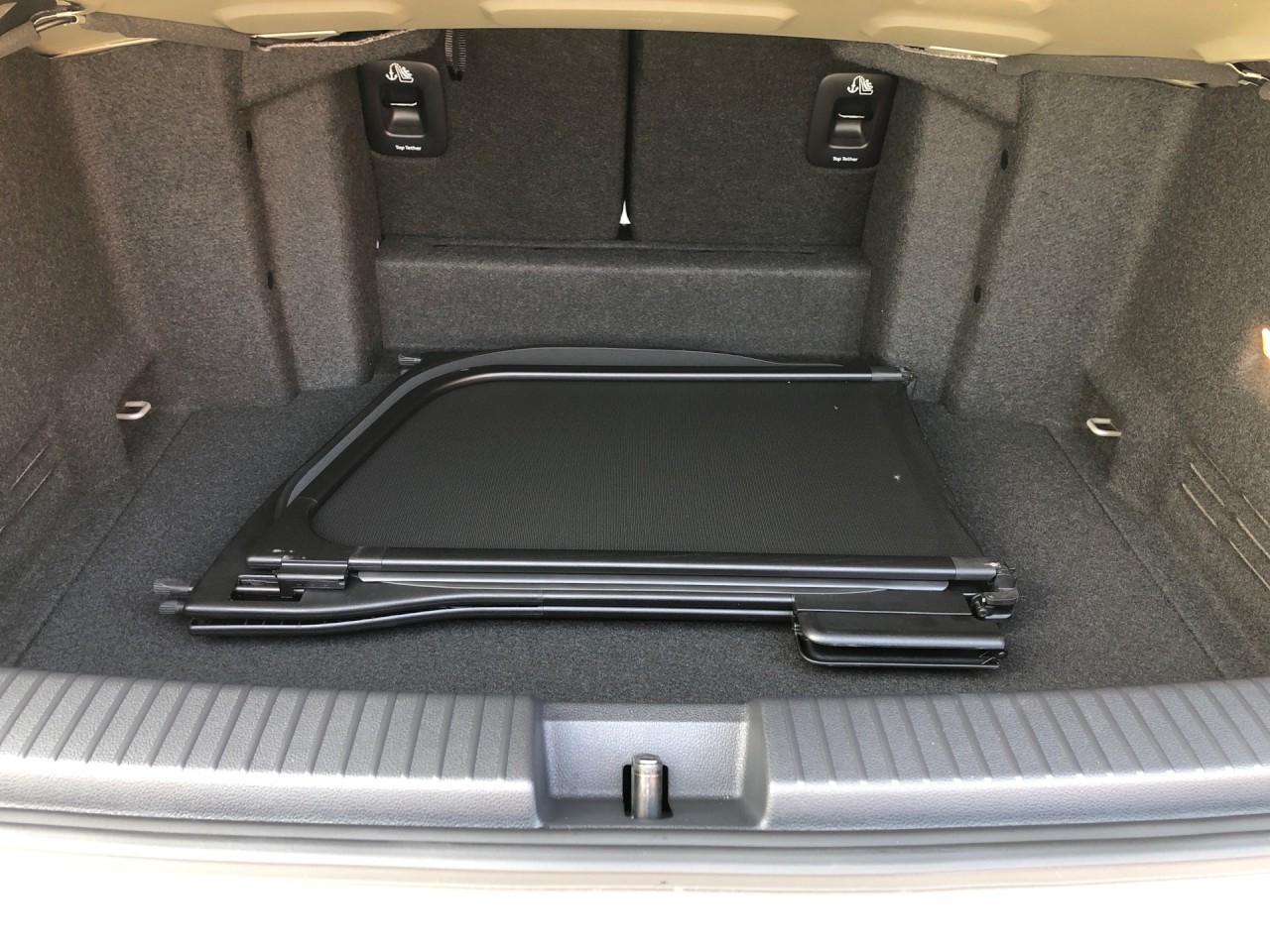 Volkswagen T-Roc 1.5 TSI Cabriolet R-Line