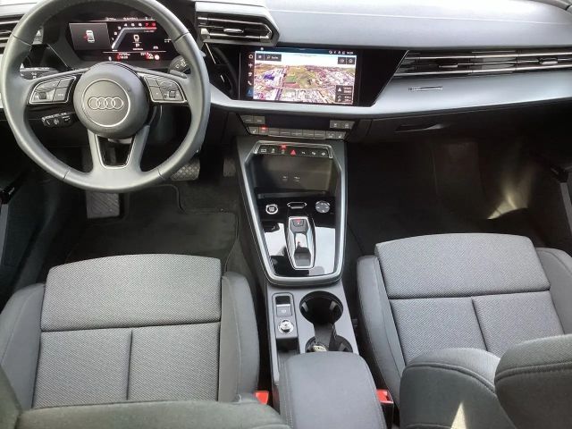 Audi A3 35 TFSI S-Line S-Tronic Sedan