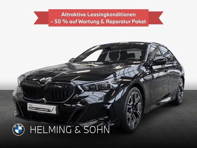 BMW 520 520i M-Sport Sedan