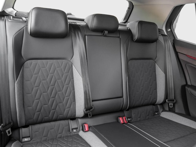 Volkswagen Golf 1.5 TSI Golf VIII