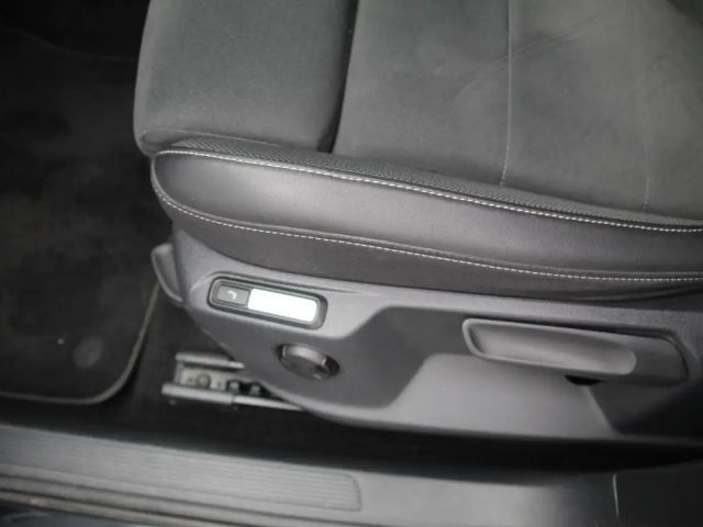 Volkswagen T-Roc DSG Style