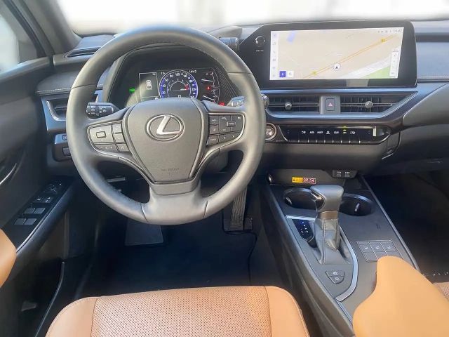 Lexus UX 250h Executive Line
