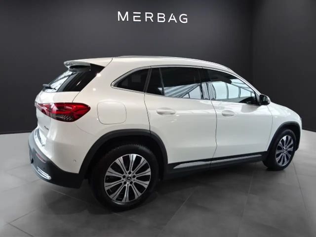 Mercedes-Benz EQA 300 4MATIC Progressive