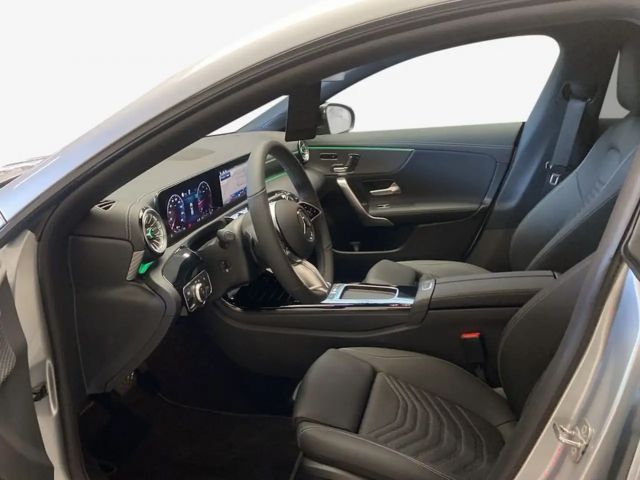 Mercedes-Benz CLA 180 CLA