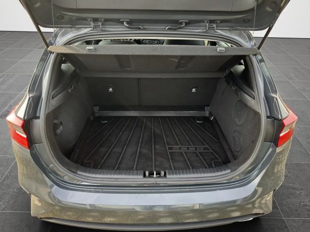 Kia Ceed CRDi Hybrid Spirit