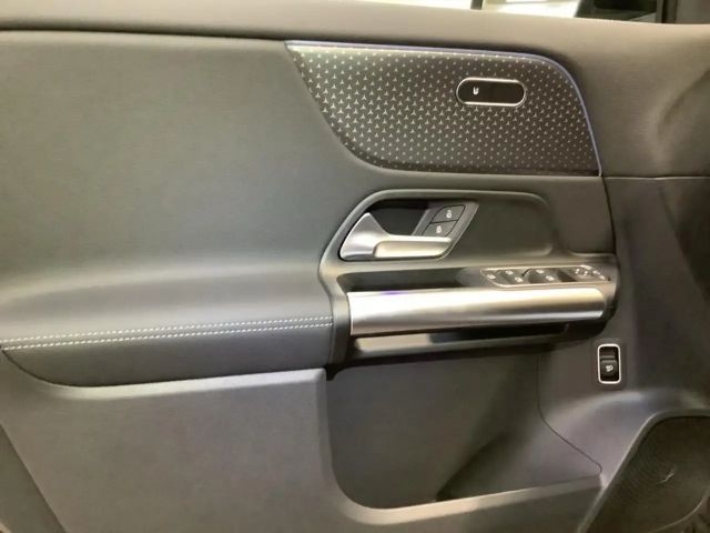 Mercedes-Benz GLA 220 4MATIC