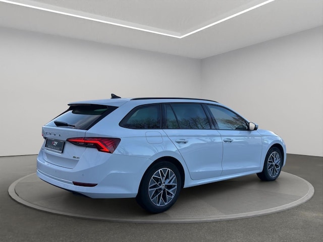 Skoda Octavia 1.5 TSI Combi Tour