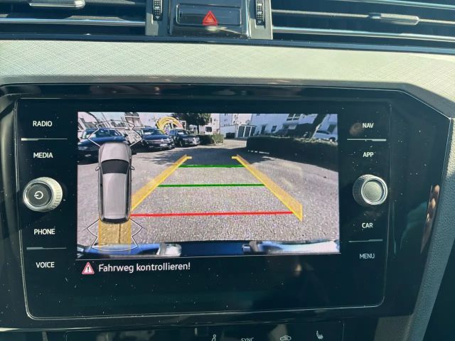 Volkswagen Passat 2.0 TDI Business DSG Variant