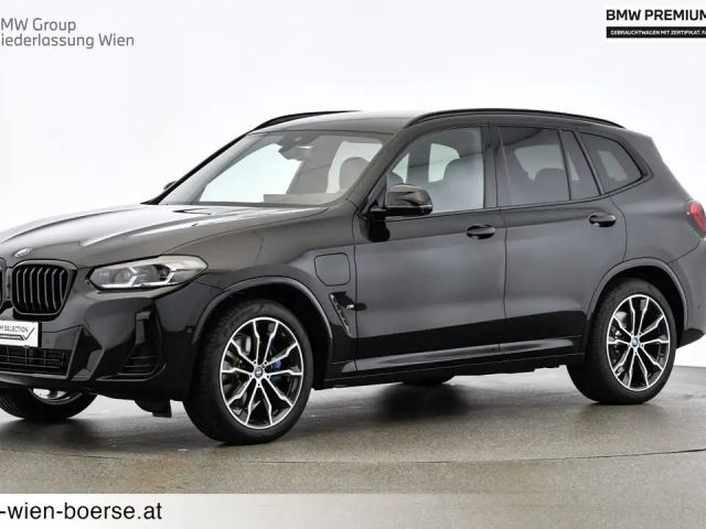 BMW X3 xDrive30e