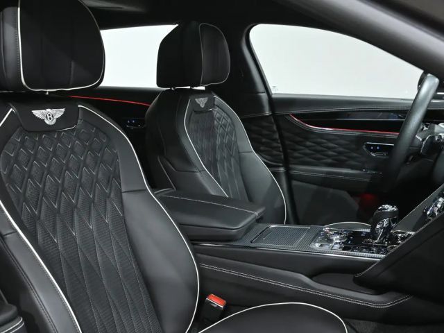 Bentley Flying Spur Hybrid