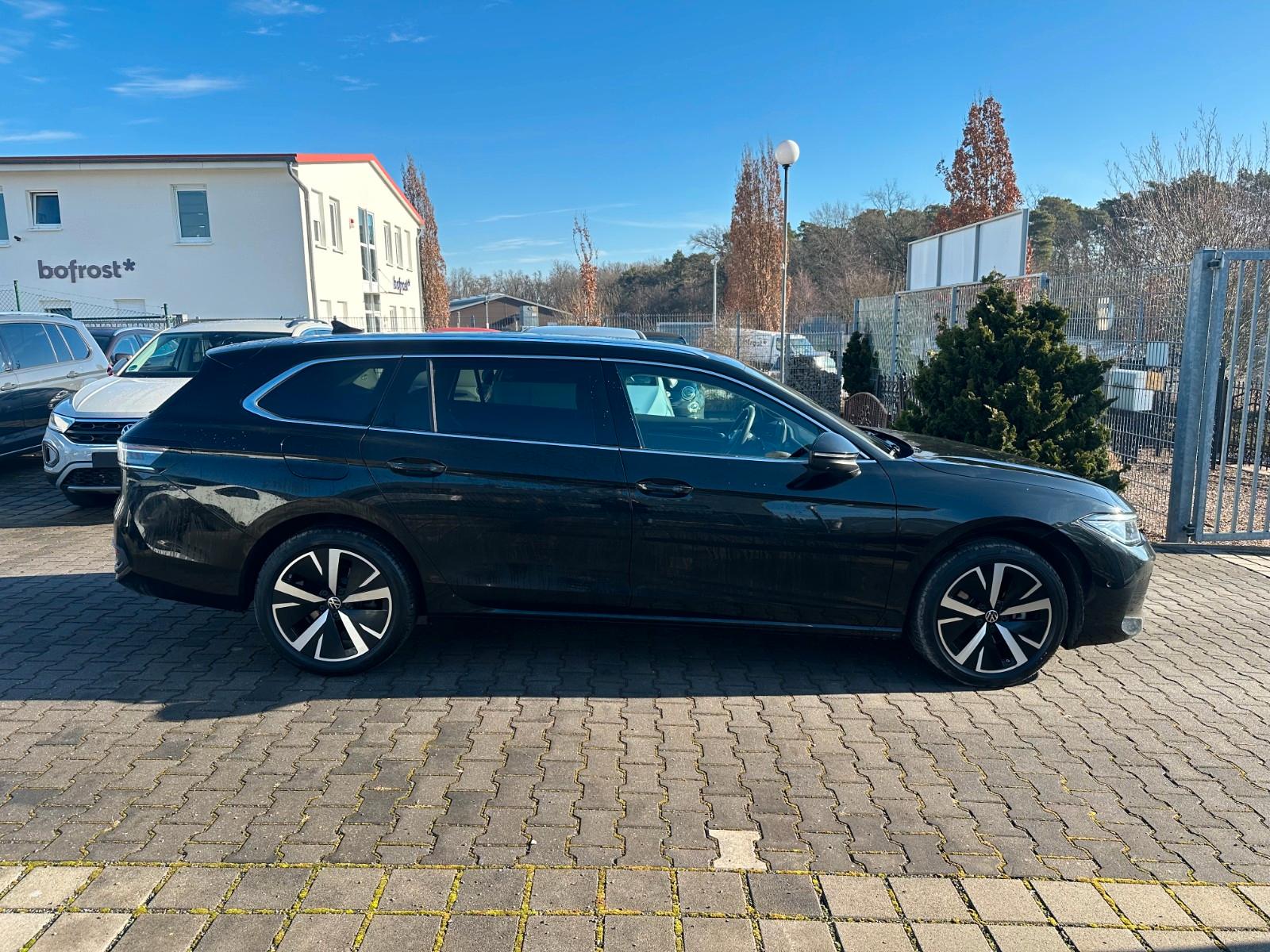 Volkswagen Passat 1.5 eTSI Business IQ.Drive Variant