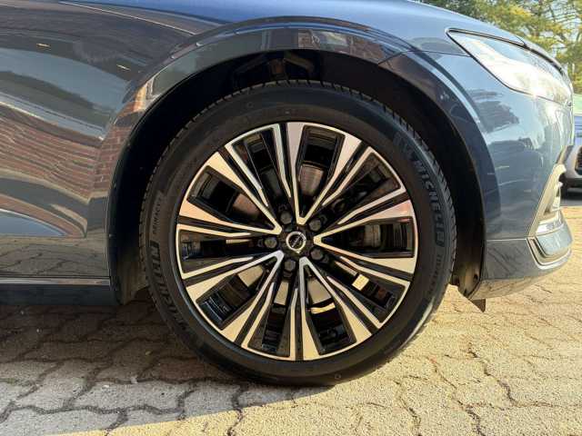 Volvo V60 Bright Plus