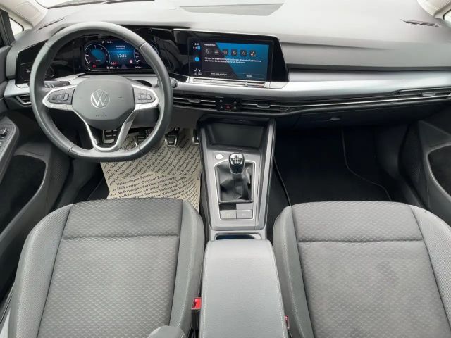 Volkswagen Golf 8 Lim. Active TDI Navi Pano HuD StdHz LED