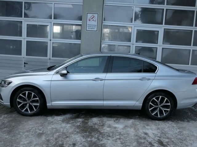 Volkswagen Passat Business