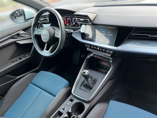 Audi A3 1.0 TFSI S-Line Sedan