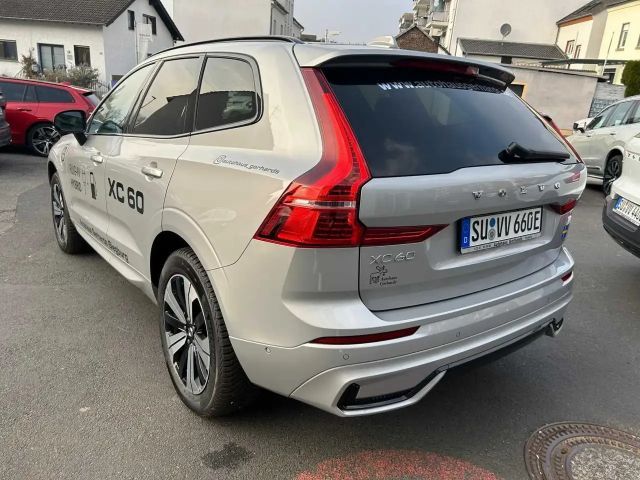 Volvo XC60 AWD Dark Plus T6
