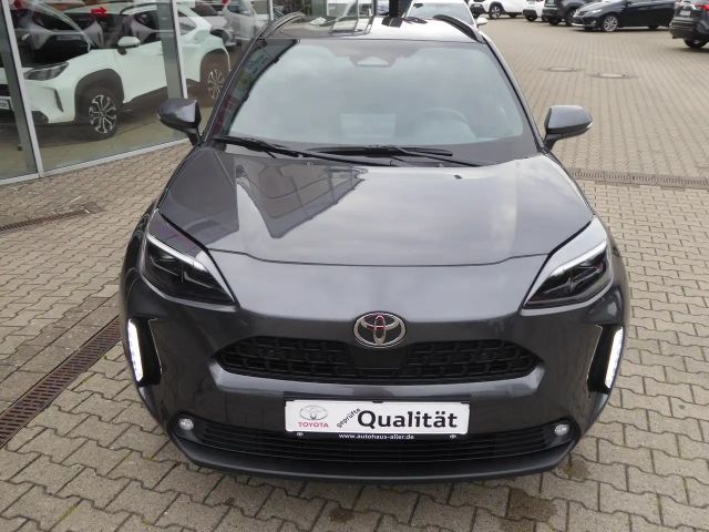 Toyota Yaris Cross 1.5H Teamplayer+Winter+Safety-Paket