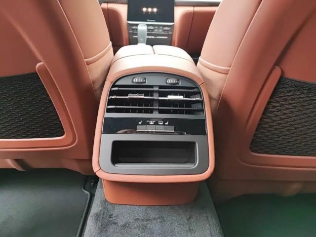 Maserati Quattroporte Trofeo