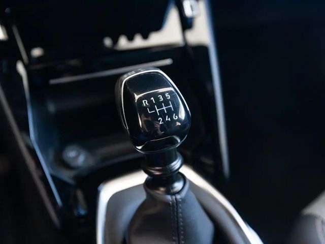 Peugeot 2008 Allure Pack PureTech