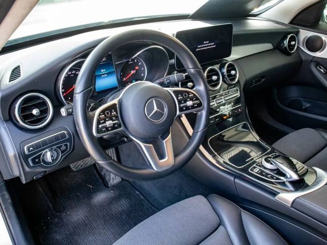 Mercedes-Benz C 200 AVANTGARDE Estate