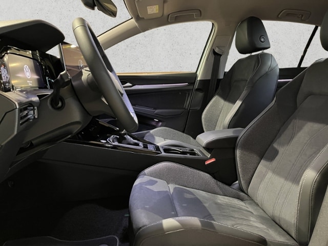 Volkswagen Golf 1.5 TSI Golf VIII Style