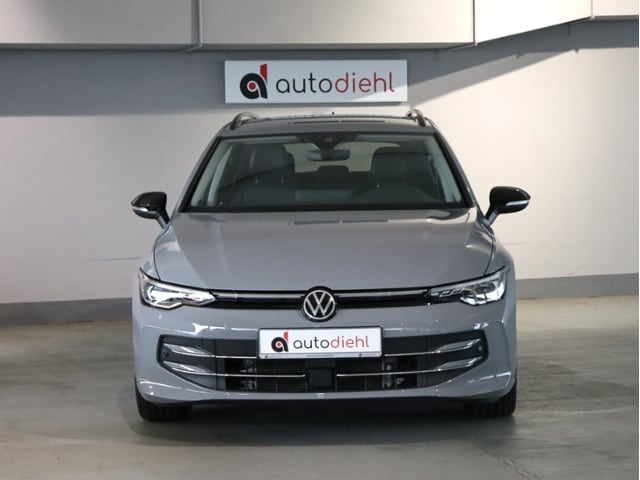 Volkswagen Golf 1.5 eTSI DSG Golf VIII Variant