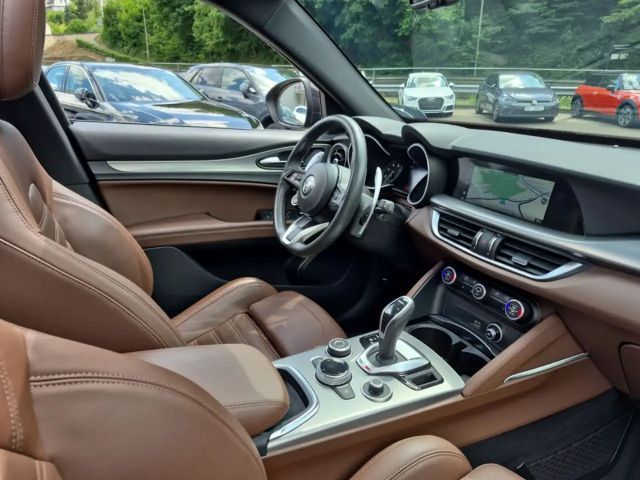 Alfa Romeo Stelvio Q4 Veloce