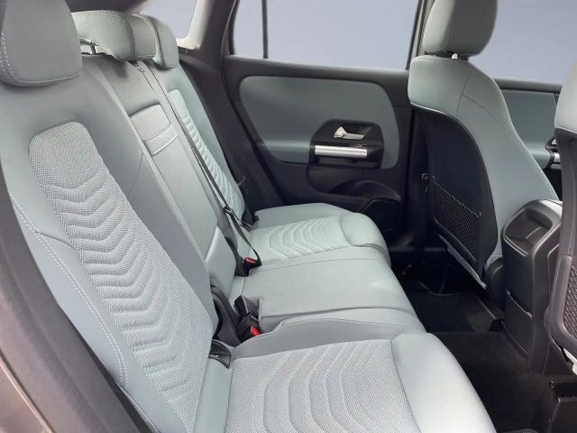 Mercedes-Benz GLA 200 Progressive