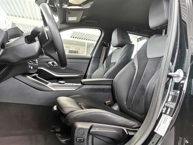 BMW 330 330i M-Sport Touring