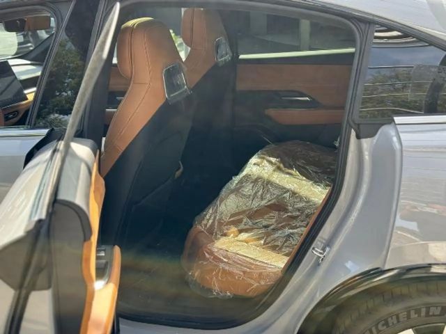 Mazda 6e Plus Takumi