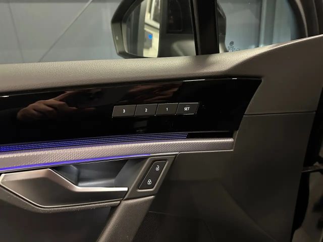 Volkswagen Touareg 4Motion R-Line Style