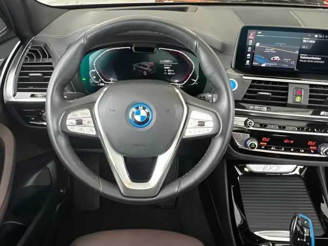 BMW iX3 iX3
