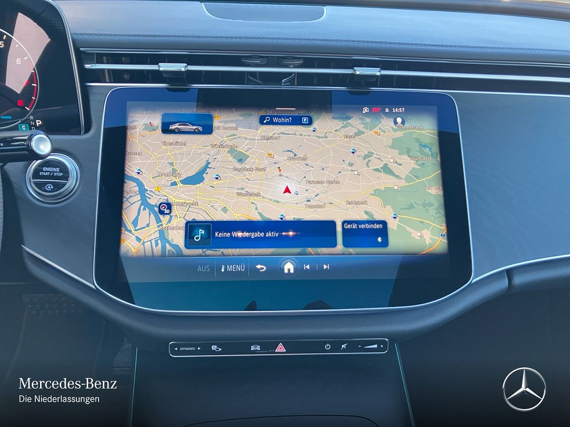 Mercedes-Benz E 200 Sedan