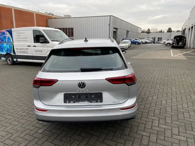 Volkswagen Golf 1.5 eTSI Golf VIII Life Variant