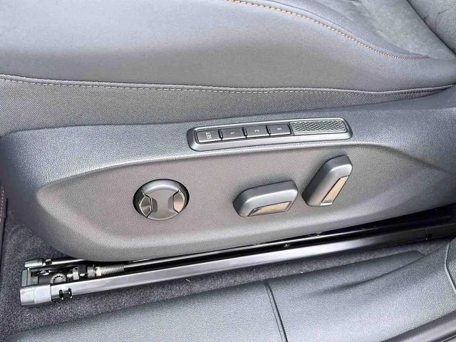 Cupra Terramar 1.5 e-Hybrid