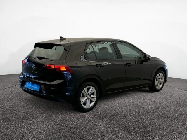 Volkswagen Golf 1.5 TSI Golf VIII Life