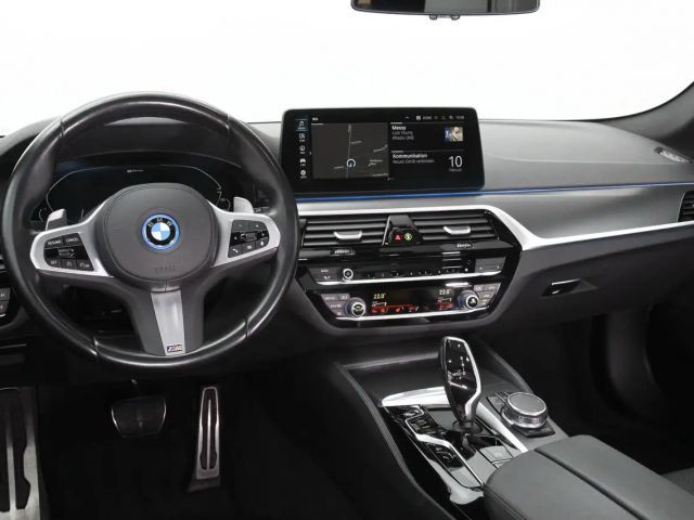 BMW 530 530e M-Sport xDrive