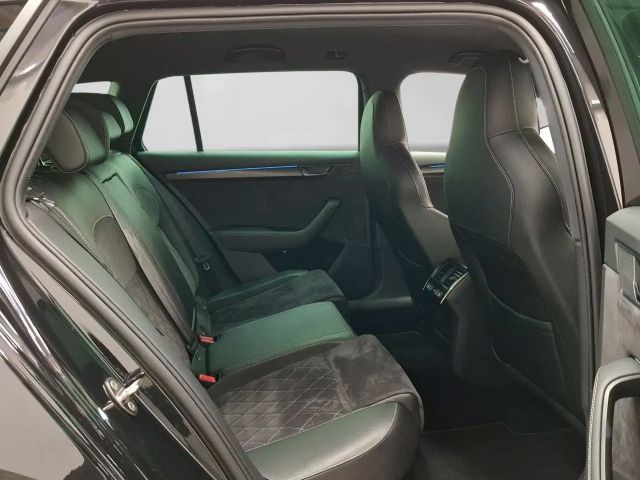 Skoda Superb Combi Sportline iV