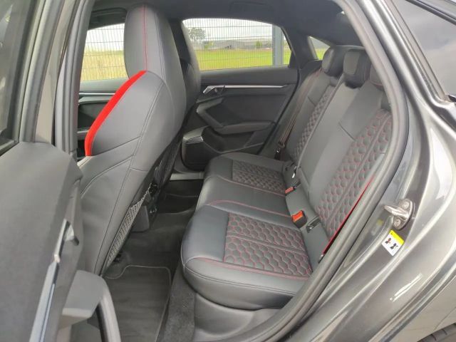 Audi RS3 Quattro S-Tronic Sedan